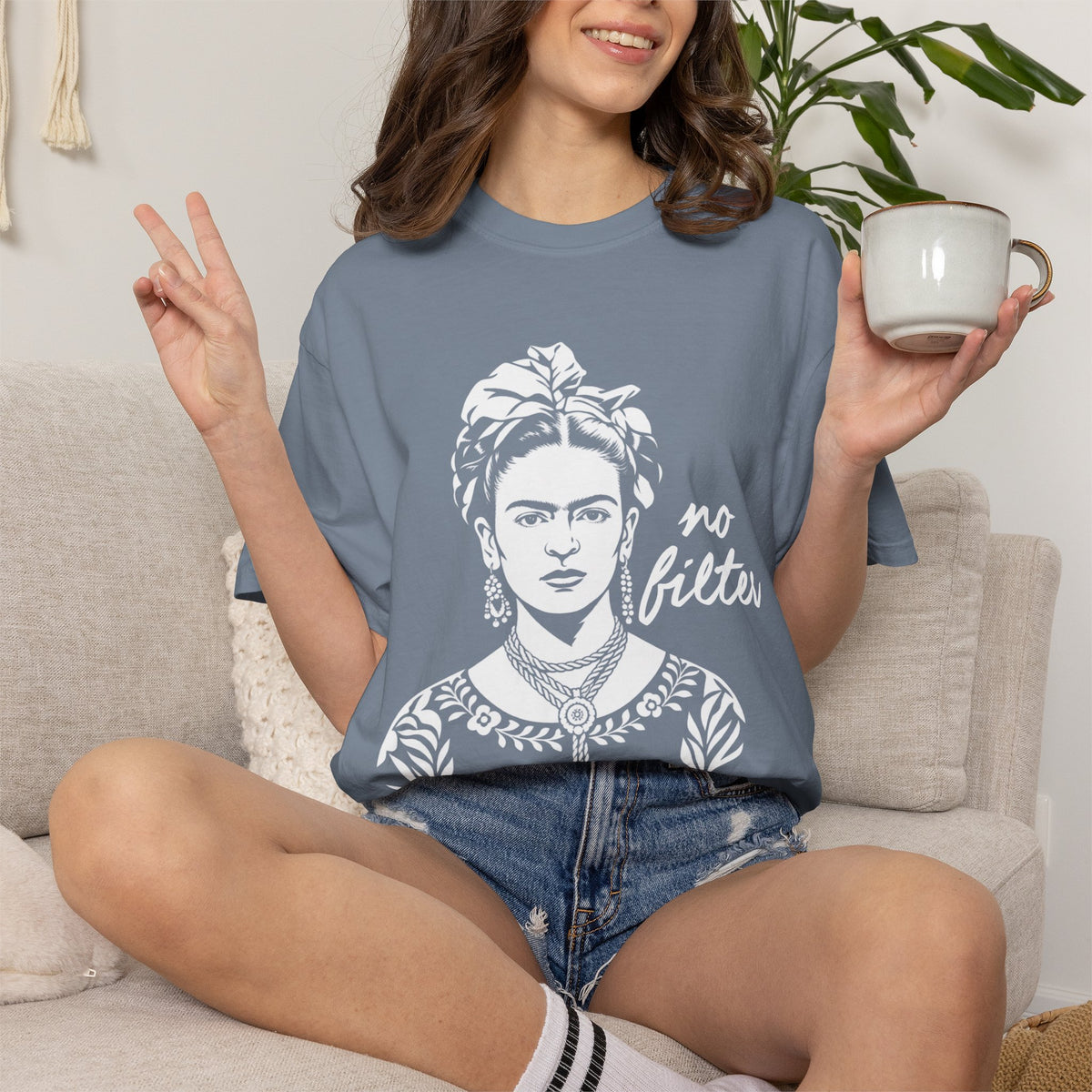 Frida Kahlo - No Filter Graphic Tee