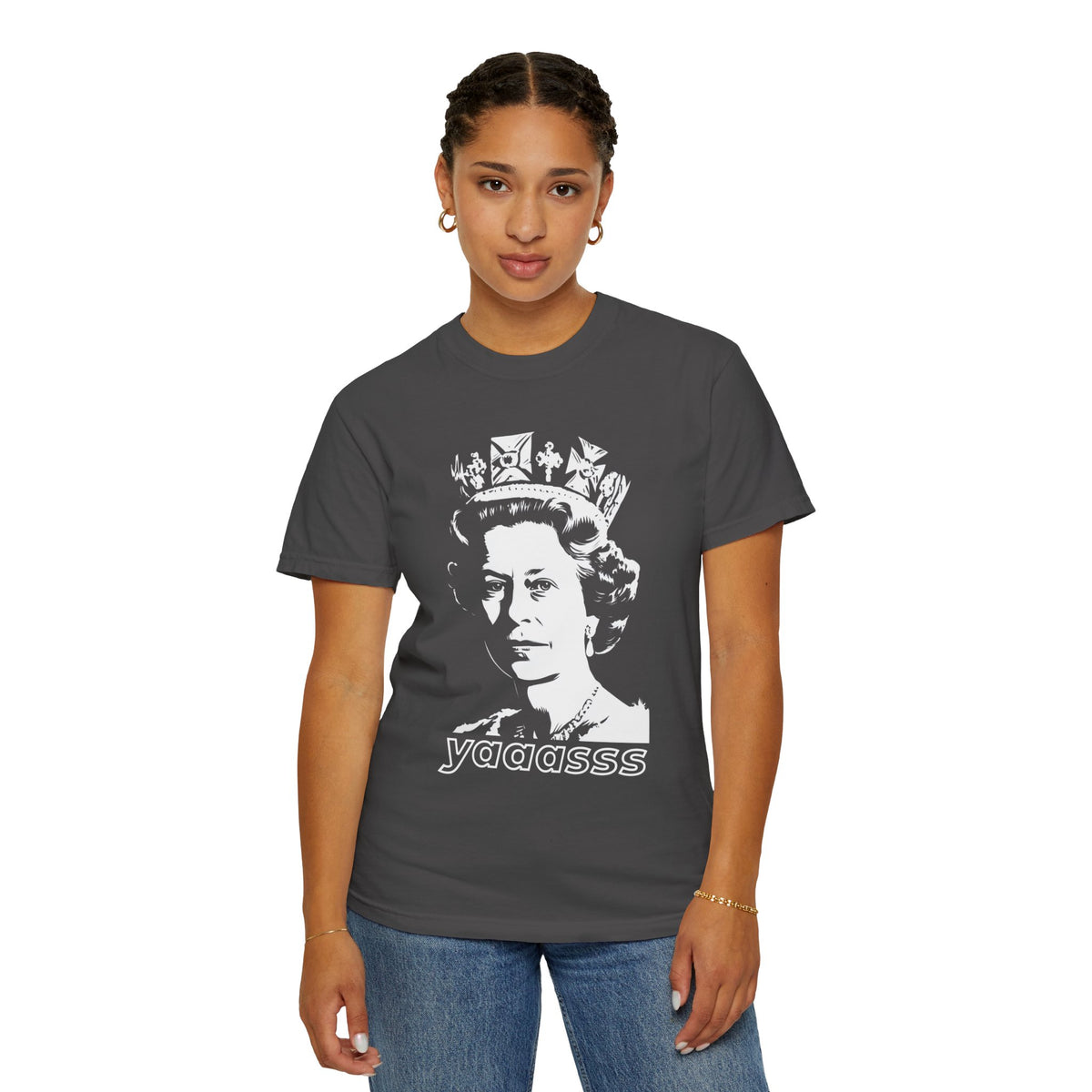 YAAASSS — Queen Elizabeth Tee